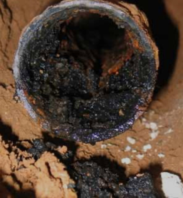 clogged-pipe clogged-pipe